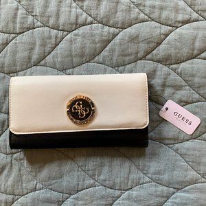 Guess Los Angeles Black & White Wallet